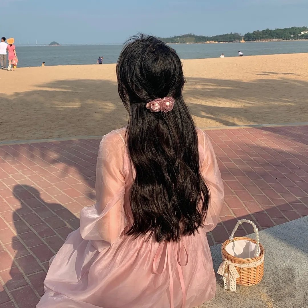 喀布尔的燕子